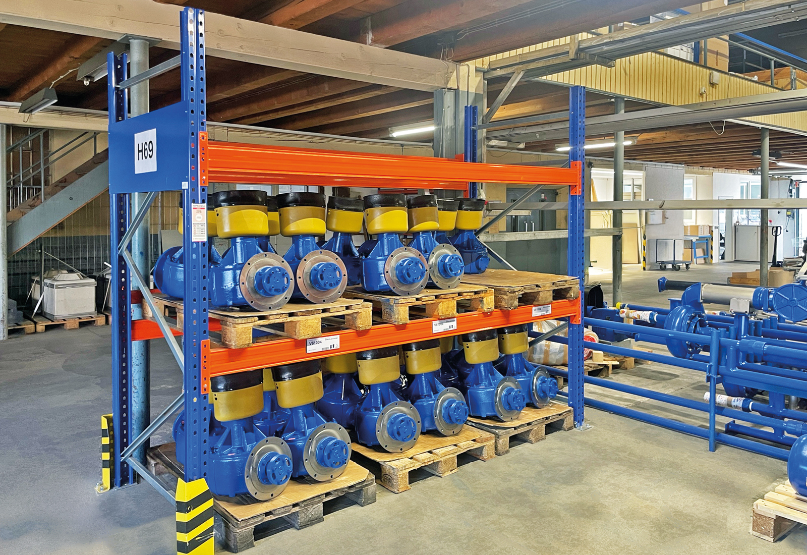 Use of pallet racking in the warehouse 